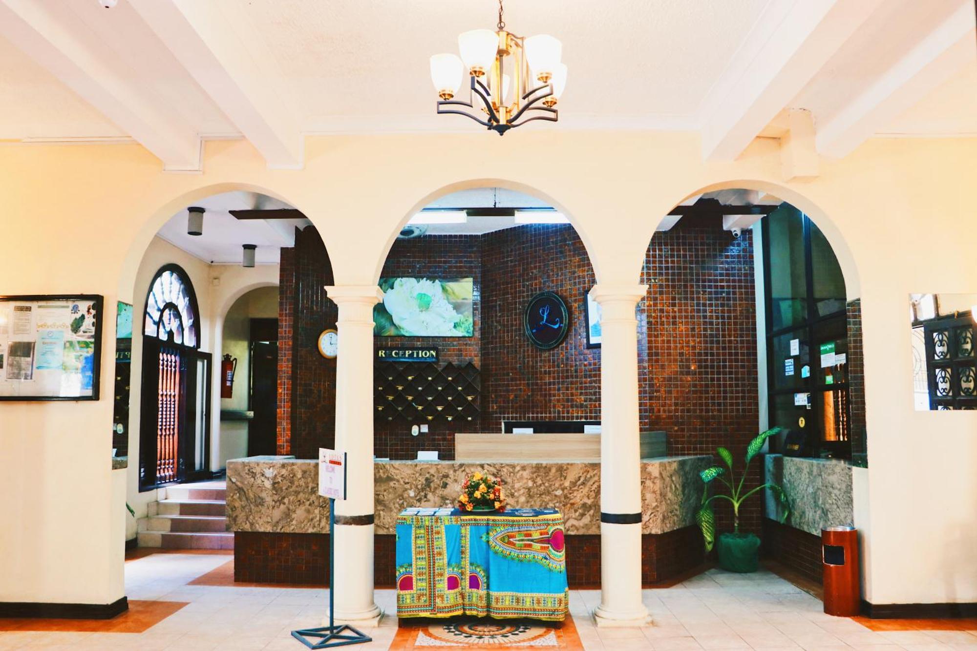 Lotus Hotel Mombasa Luaran gambar